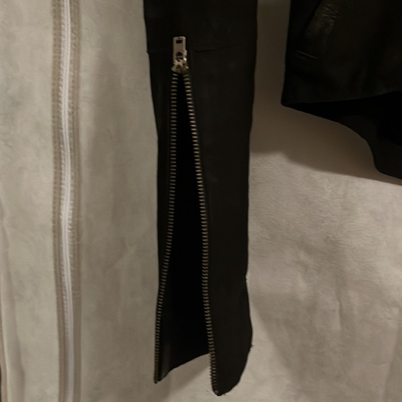 Helmet Lang Black suede cropped jacket - Picture 5 of 8